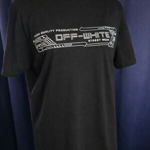 Off-White Black Graphic Tee‎